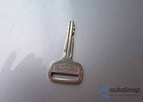 2001 Toyota Sienna Le z USA, uszkodzony, nr VIN 4T3ZF13C31U404277